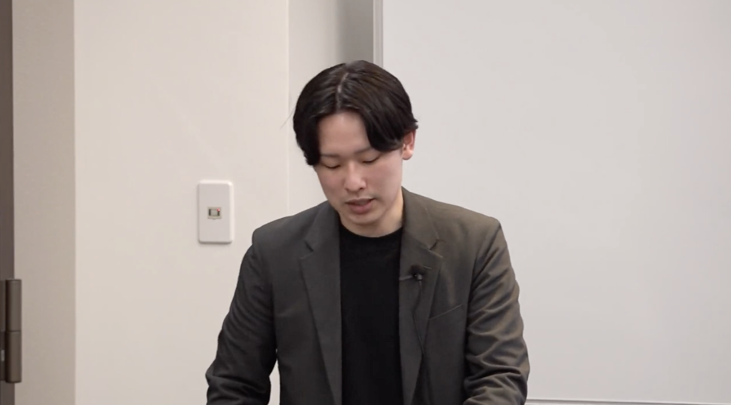 登壇している講師